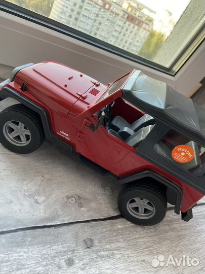 Внедорожник джип bruder