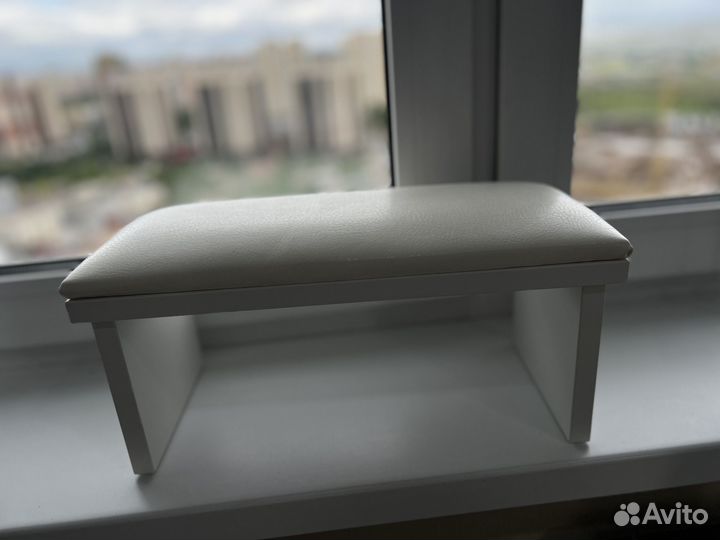 Подставка для маникюра