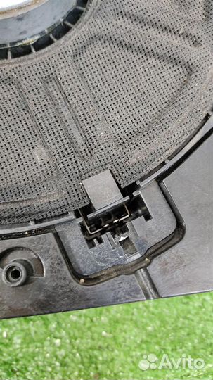 Динамик BMW X3 (E83) 2004