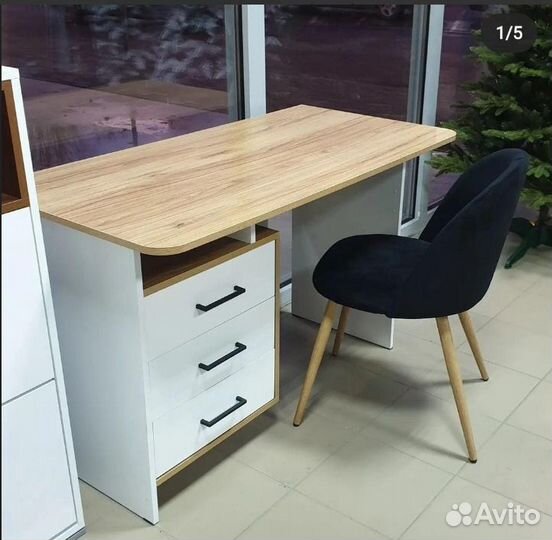 Письменный стол лайт