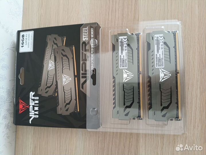 Память ddr4 Patriot 16gb (2x8Gb)