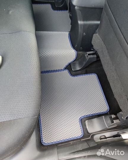 Автоковрики EVA Mitsubishi Outlander 2005-2013