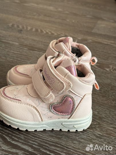 Ботинки для девочки демисезонные 23р
