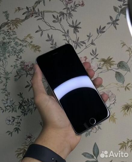 iPhone 6S Plus, 16 ГБ