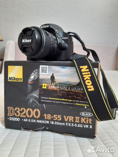 Зеркальный фотоаппарат Nikon D3200