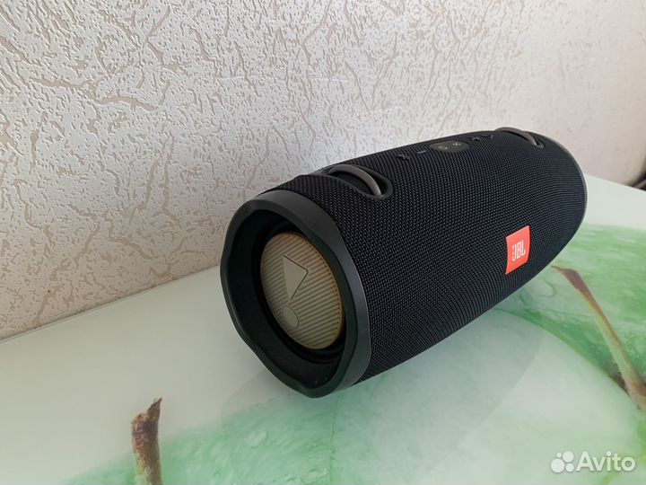 Портативная колонка JBL Xtreme 2