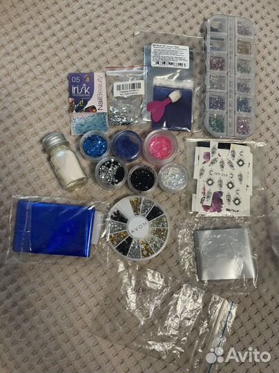 Для дизайна ногтей