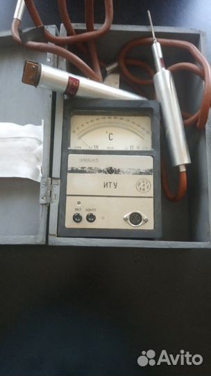 Прибор для измерения температуры поверхности или ж