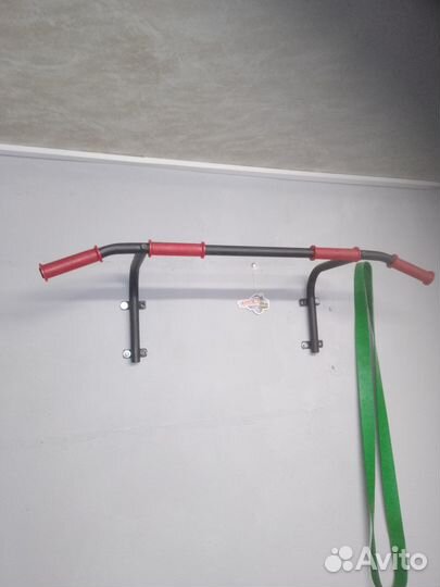 Продам турник 1000