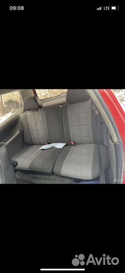 Салон volkswagen polo 1995 год. 3 двери