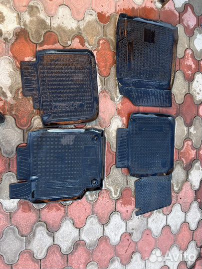 Ковры в салон автомобиля