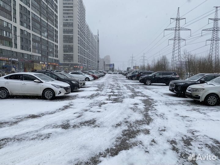 Место на автостоянке