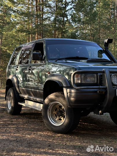 Isuzu Bighorn 2.8 МТ, 1987, 200 000 км