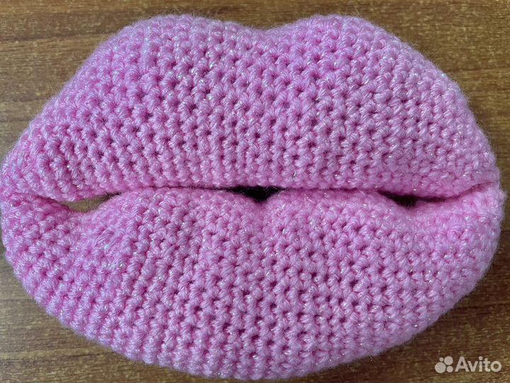 Интерьерные губы