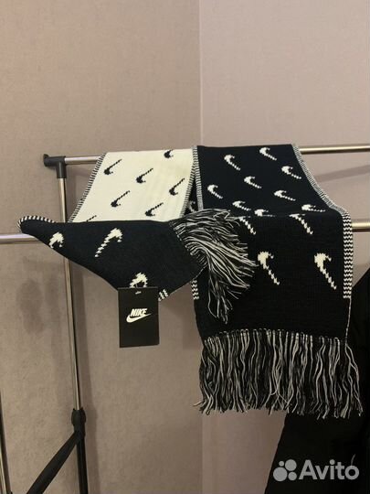 Шарф Nike swoosh (в наличии)