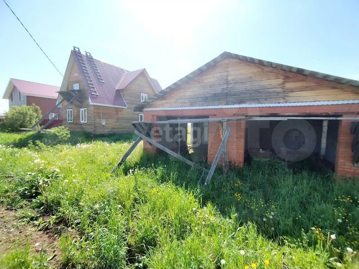 Дом 105 м² на участке 9,6 сот.