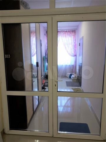 2-к. квартира, 42 м², 1/5 эт.