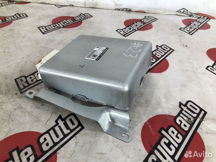 Электронный блок lexus CT200H ZWA10 2ZR-FXE 2011