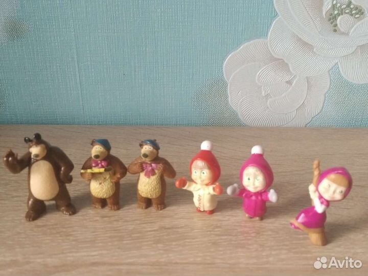 Киндер сюрпризы Маша и Медведь