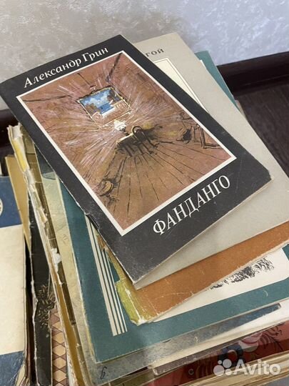 Книги врёмен СССР 80-е гг