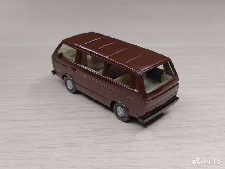 A31.2) Volkswagen Transporter T3 (1980-1990) корич