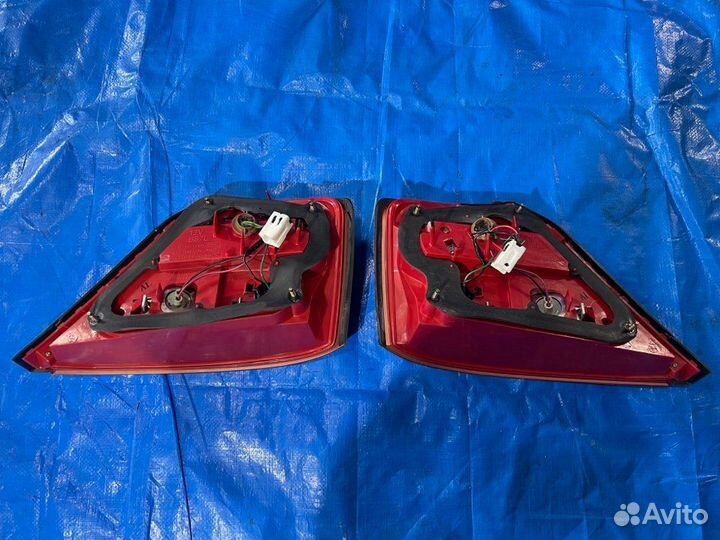 Стоп-сигнал Nissan Gloria HY34 VQ30DET 2004