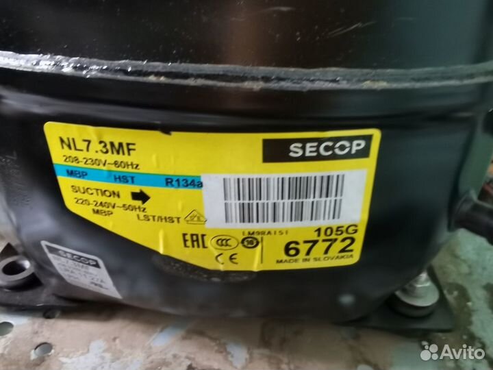Продаю холодильный компрессор NL7.3MF
