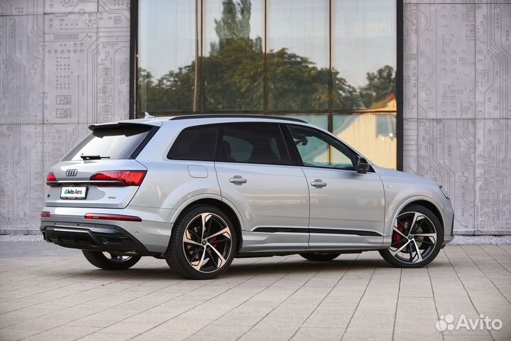 Audi Q7 3.0 AT, 2024, 66 км