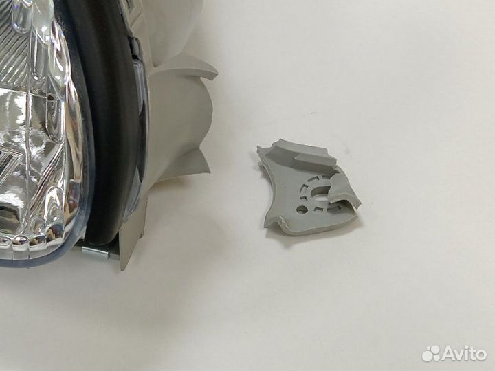 Фара правая Chevrolet Lanos