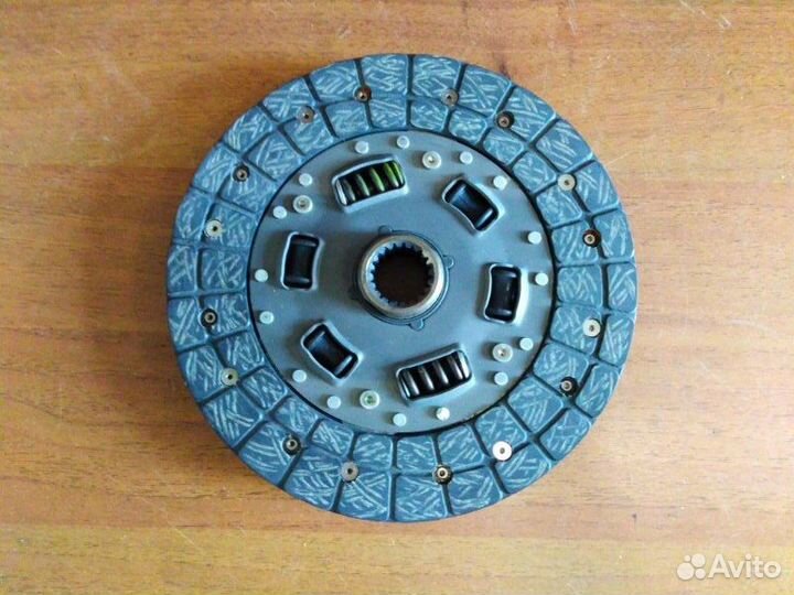 Диск сцепления Toyota Corolla 1987-1997
