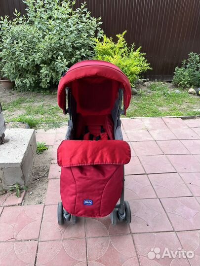 Прогулочная коляска