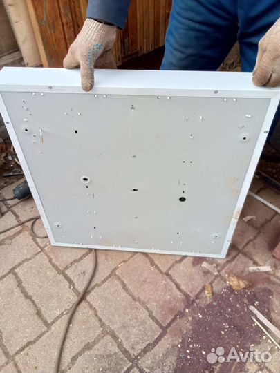 Светильник потолочный