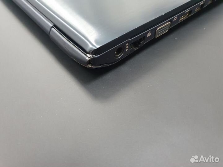 Ноутбук Samsung 880Z