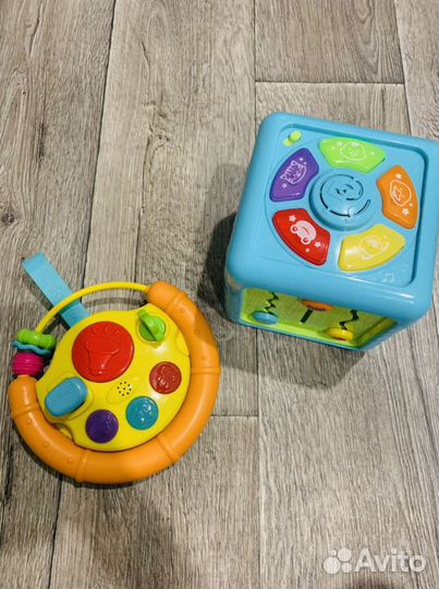 Руль и музыкальный кубик