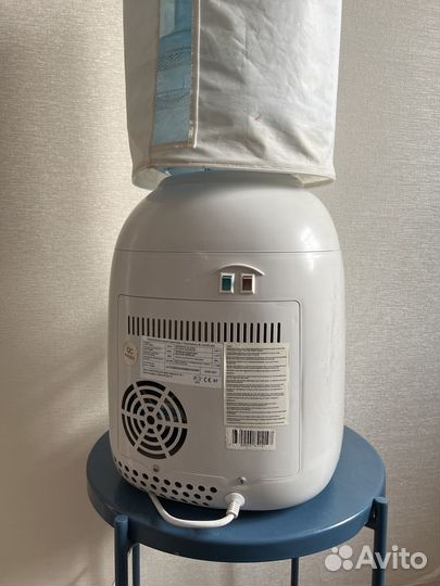 Кулер для воды hotfrost D90 E