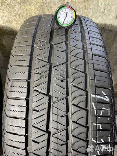 Continental CrossContact LX25 235/55 R17