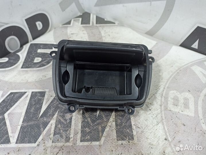 Пепельница BMW F10