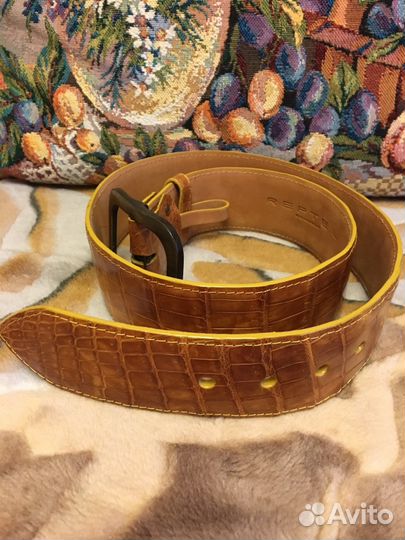 Новый пояс из крокодила женский