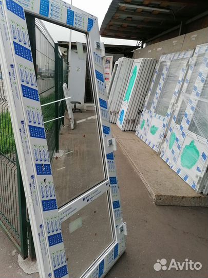 Двери входные 900х2100 мм