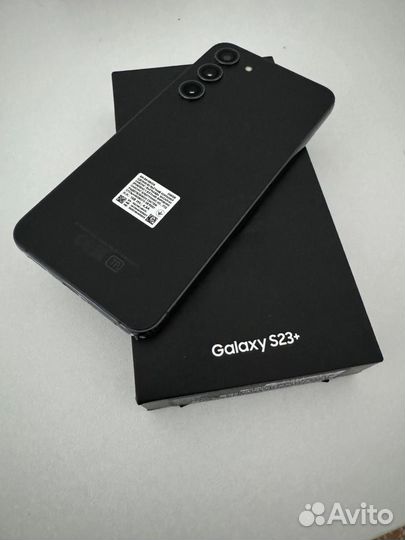 Samsung Galaxy S23+, 8/256 ГБ