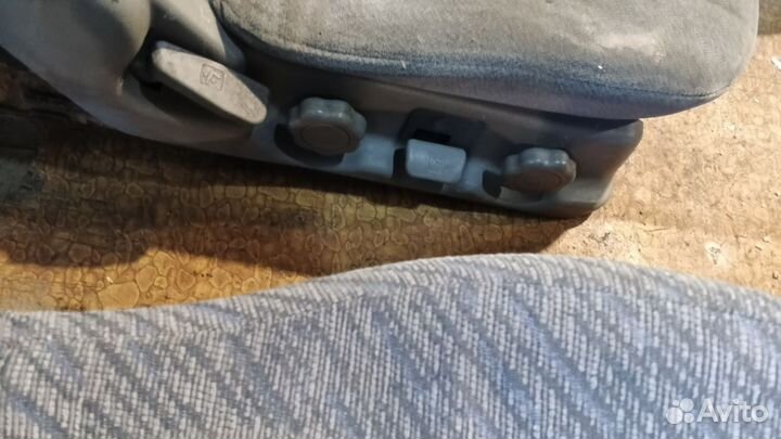 Передние сиденья