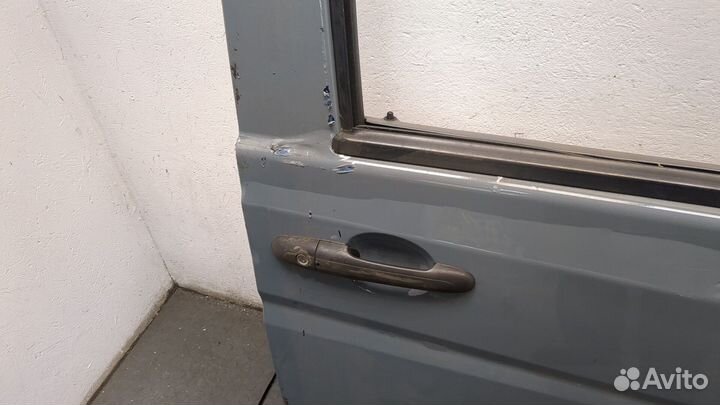 Дверь правая передняя Mercedes Vito W639