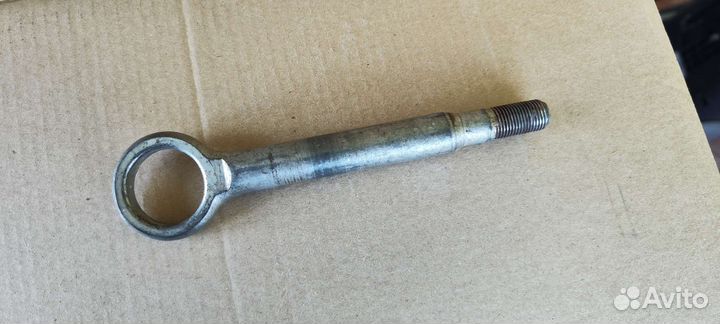 Буксировочная петля Субару Форестер