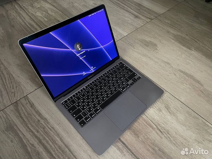 MacBook Air 2020 Space Grey i3\8gb\256ssd