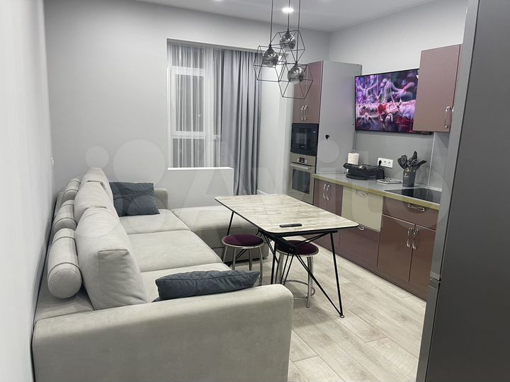 1-к. квартира, 57 м², 10/16 эт.