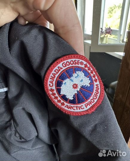 Зимний комбинезон canada goose