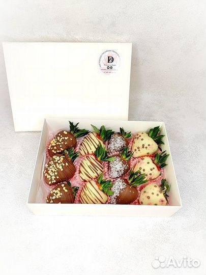 Клубника в шоколаде. Дизайн 