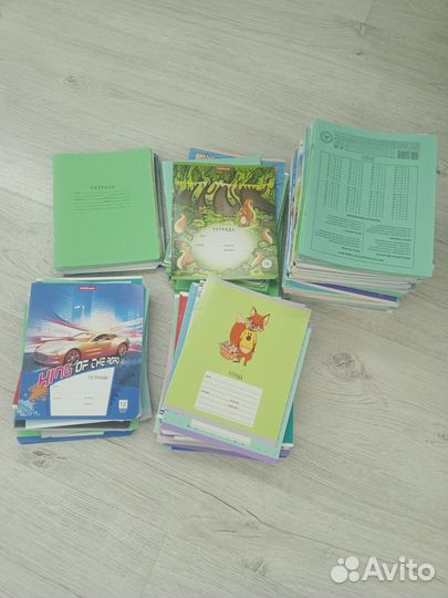 Тетради 12 листов 200 штук