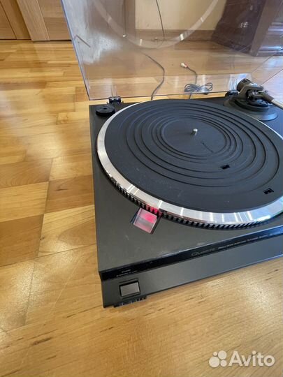 Проигрыватель винила Technics SL-QD33