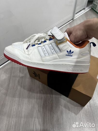 Adidas forum low